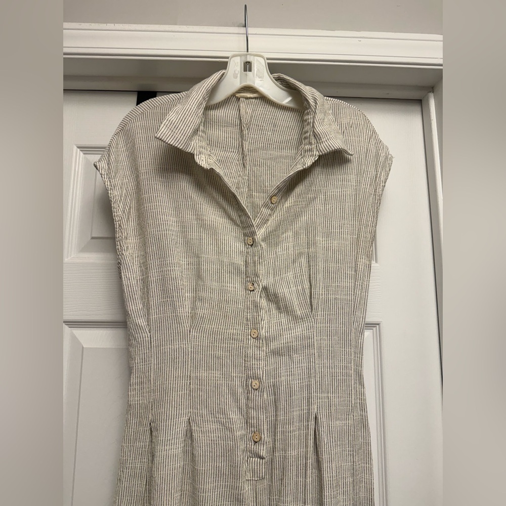 Illa Illa Women’s Linen Striped Button Up Jumpsuit Size L - Picture 2 of 7